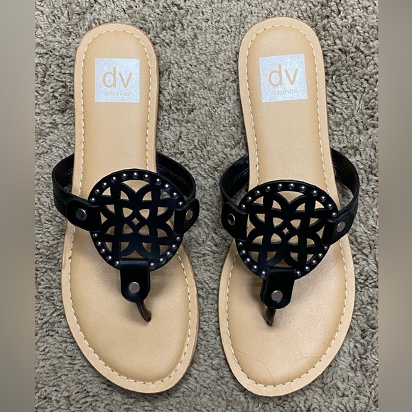 🖤DV by Dolce Vita • black flat slip ons • 7.5 - Picture 2 of 8